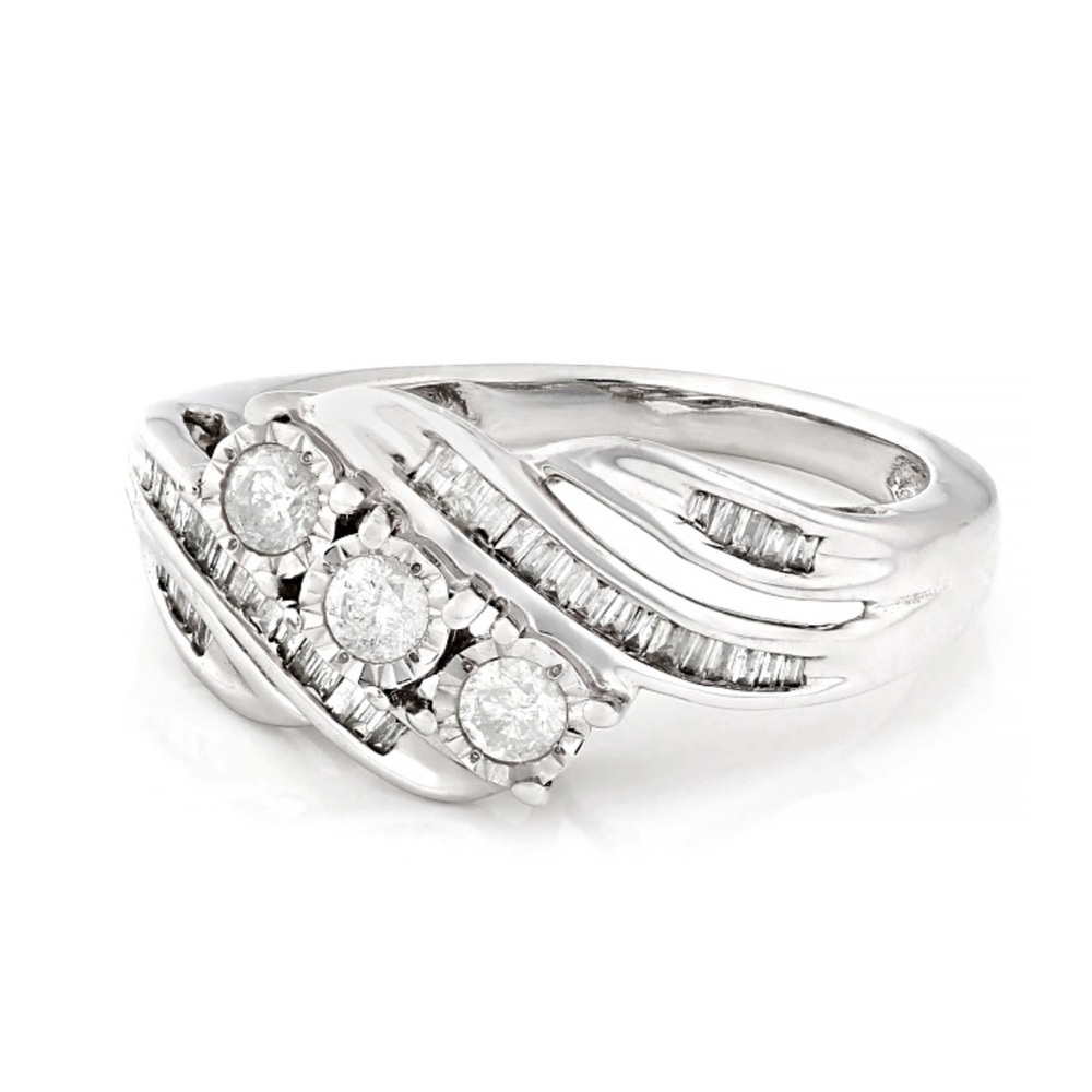 NEW Solid 10K White Gold Natural Diamond Ring